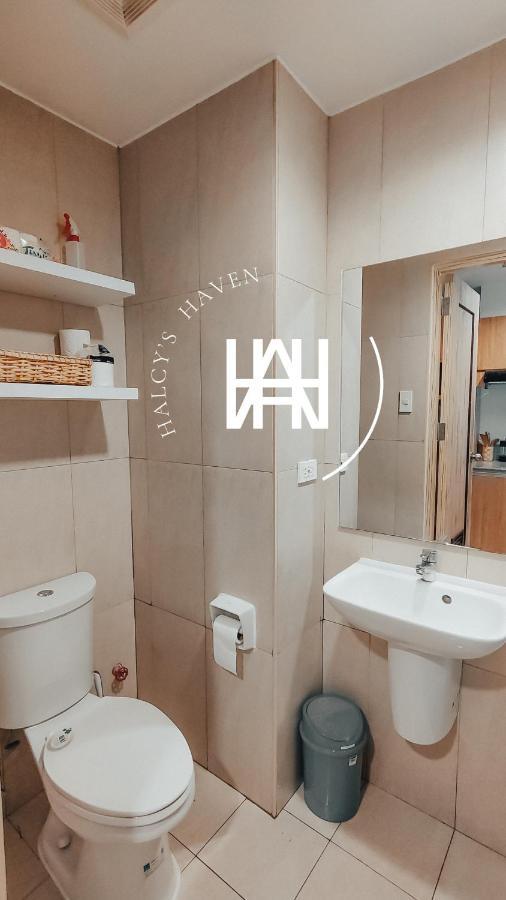 Halcy'S Haven, Studio Condo At The Heart Of Davao City Esterno foto